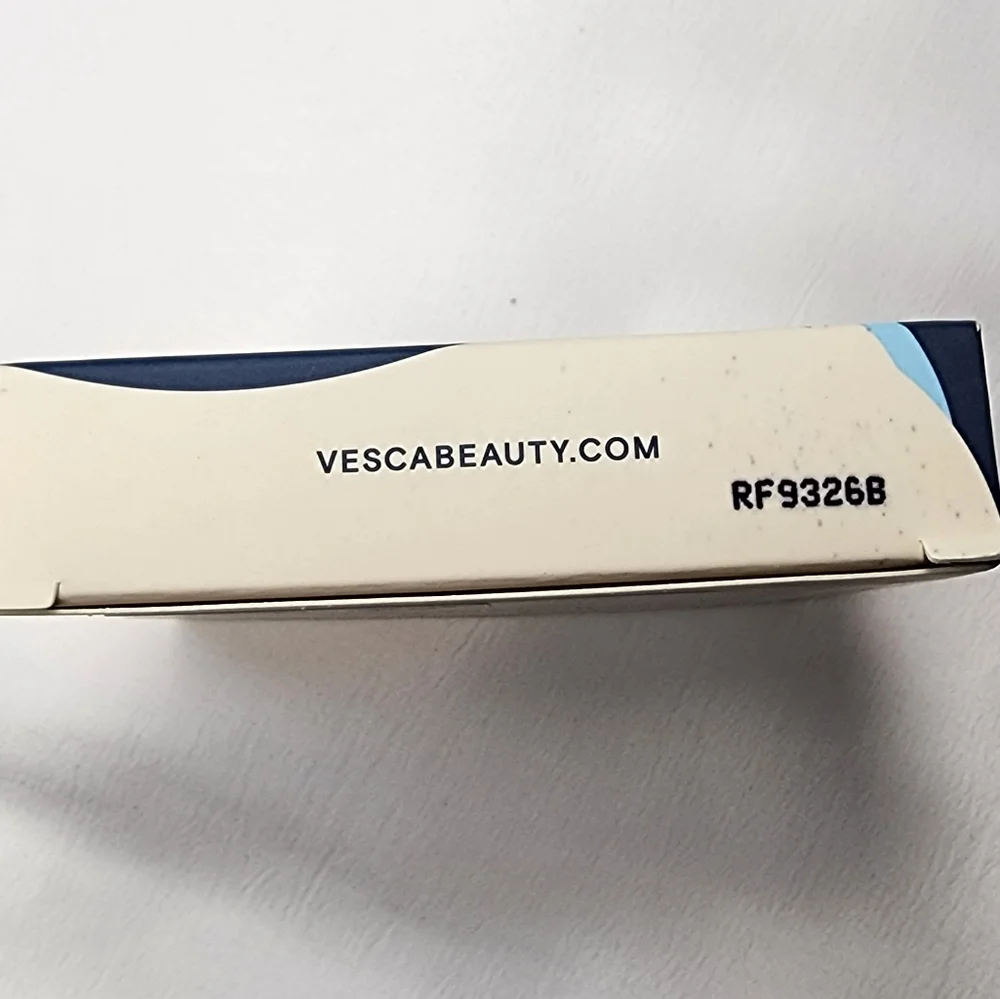 Vesca Soft Matte Bronzing Powder Kissed By Maldives